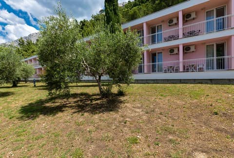 Turističko naselje BRZET