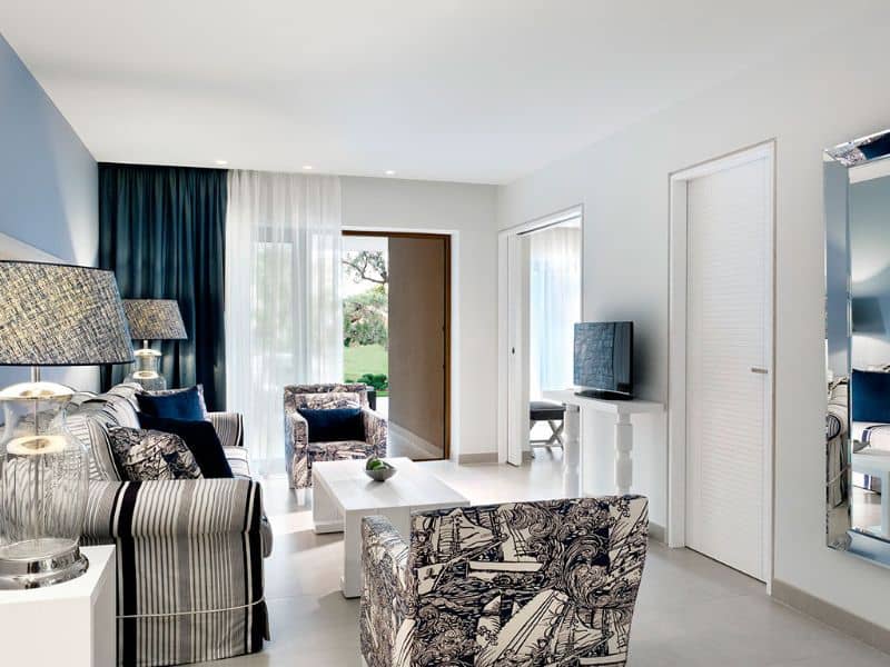 Hotel Ikos Olivia