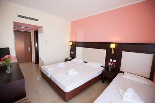 Hotel Kanali Beach