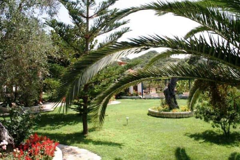 Hotel Mikros Paradisos
