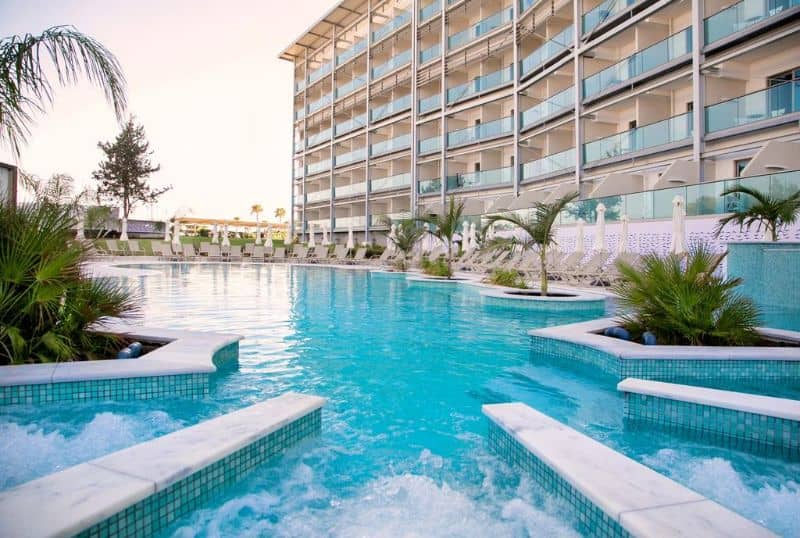Hotel Asterias Beach