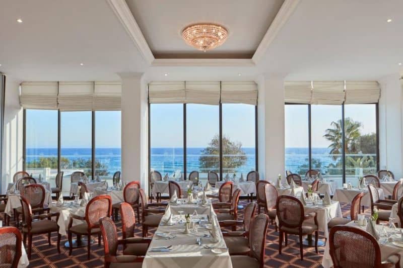 Hotel Grecian Bay