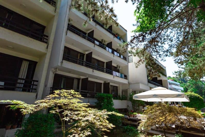 Hotel Pela