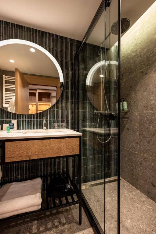 Hotel Four Points by Sheraton (ex Strazhite )
