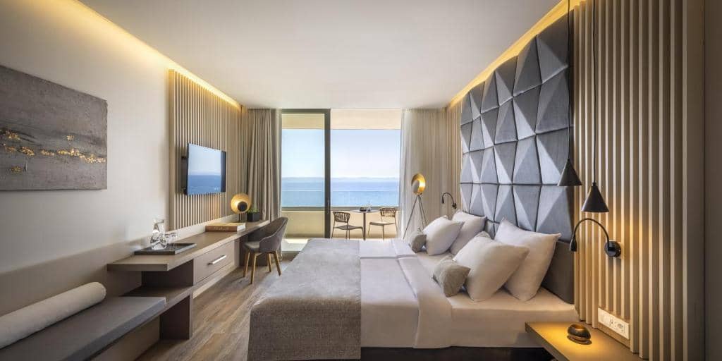 Hotel Khalani Beach Hotel