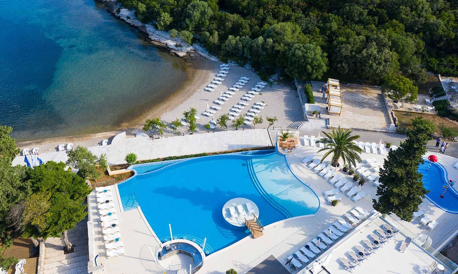 Hotel Port 9 Resort