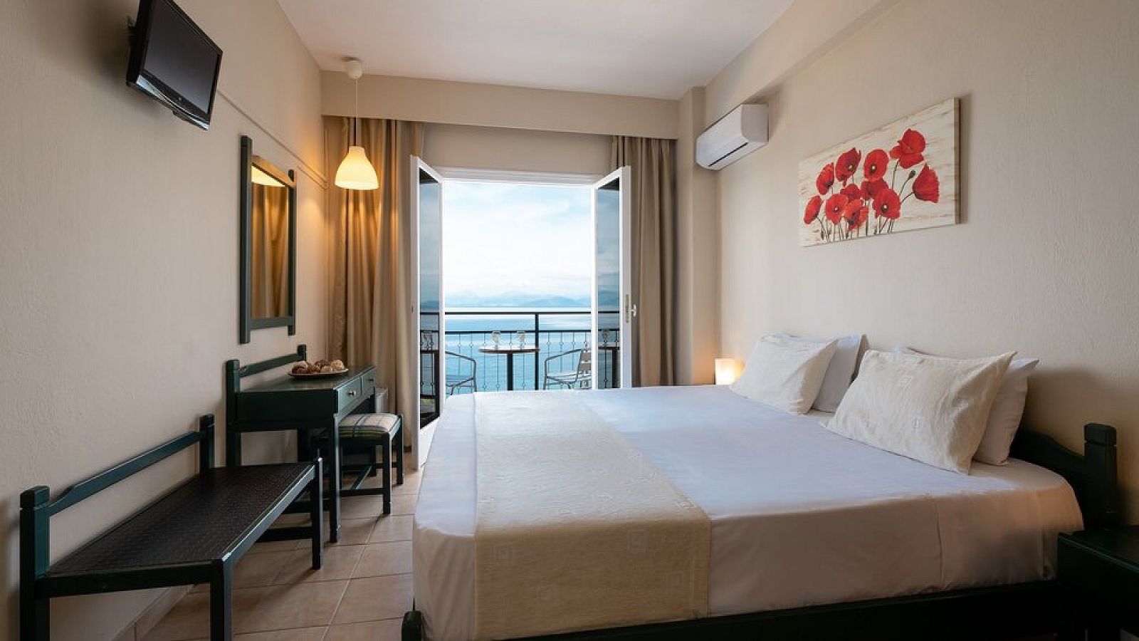 Hotel Canvas by Mitsis Belvedere