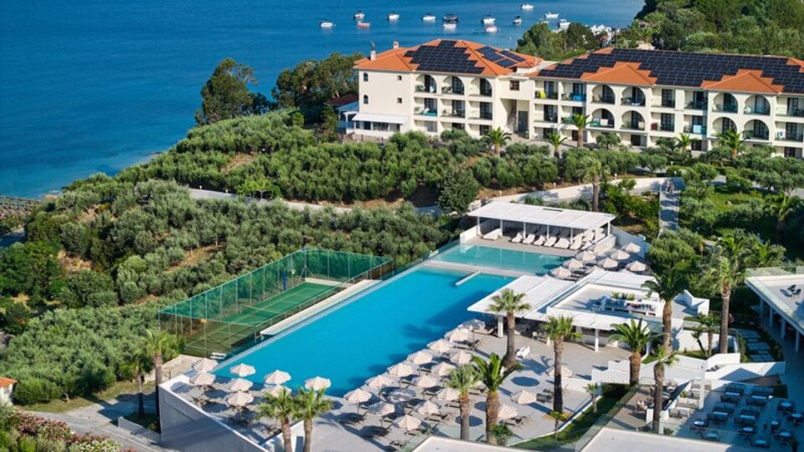 Hotel Akrathos Beach