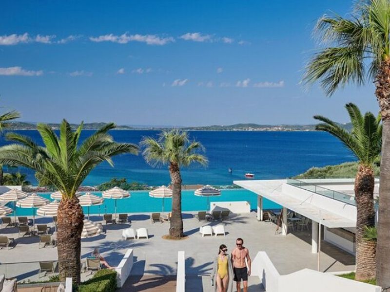Hotel Akrathos Beach