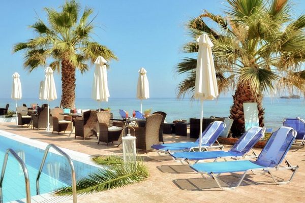 Hotel Belussi Beach