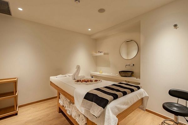 Hotel Amaronda Resort & Spa