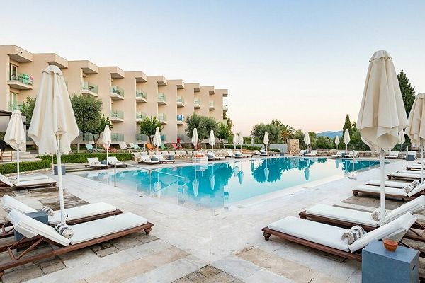 Hotel Amaronda Resort & Spa