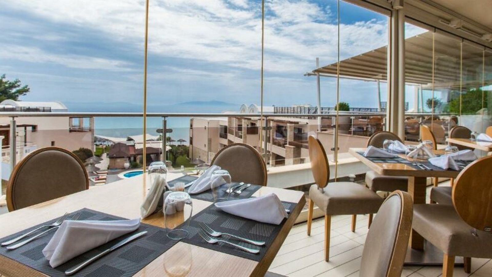 Hotel Olympion Sunset