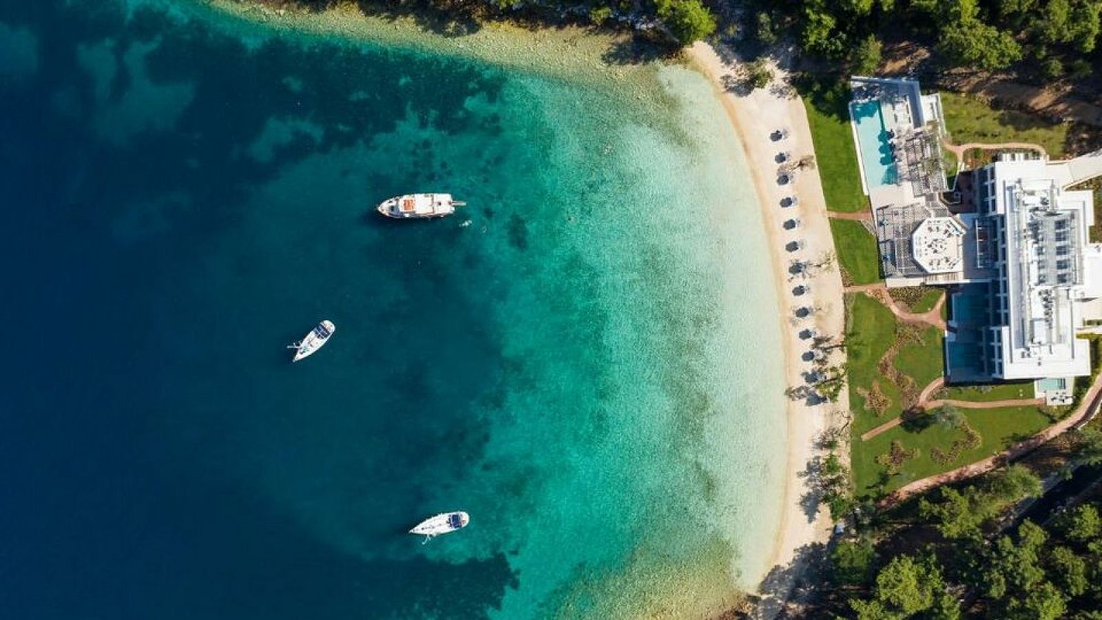 Hotel Vathi Cove Luxury Resort & Spa