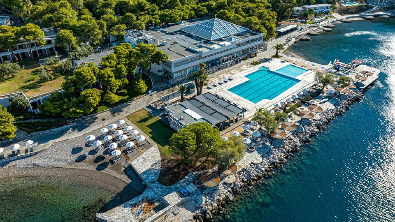 Hotel Wyndham & Ramada Loutraki Poseidon Resort