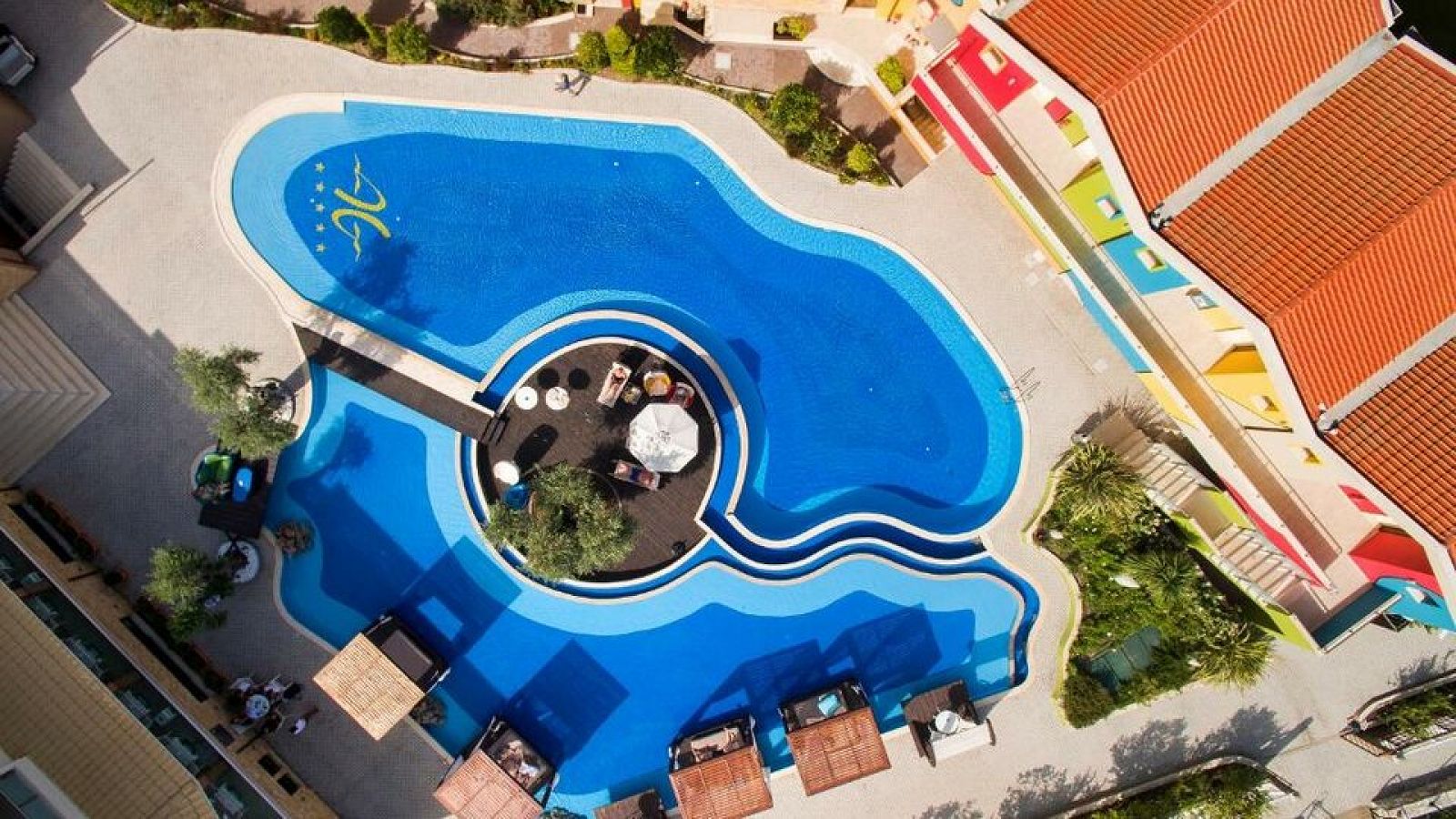 Hotel Alexandra Golden