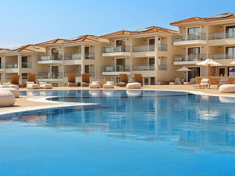 Hotel Zeus Eleva Ajul
