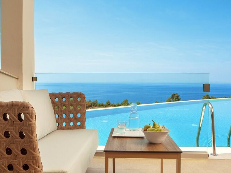 Hotel Zeus Eleva Ajul