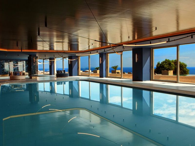 Hotel Zeus Eleva Ajul
