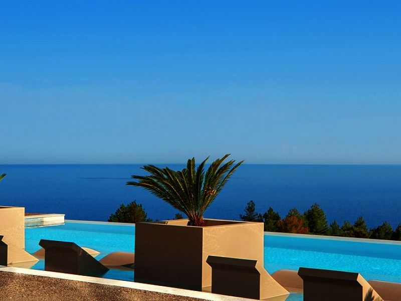 Hotel Zeus Eleva Ajul