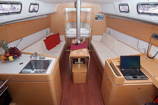 Beneteau First 35 - Rhea - 8