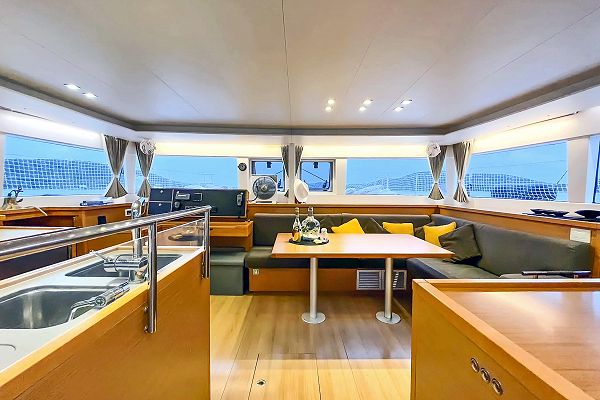 Lagoon 450 Fly - Black Duck - 3