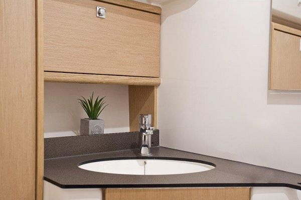 Bavaria 46 Cruiser - GREY SKY - 6