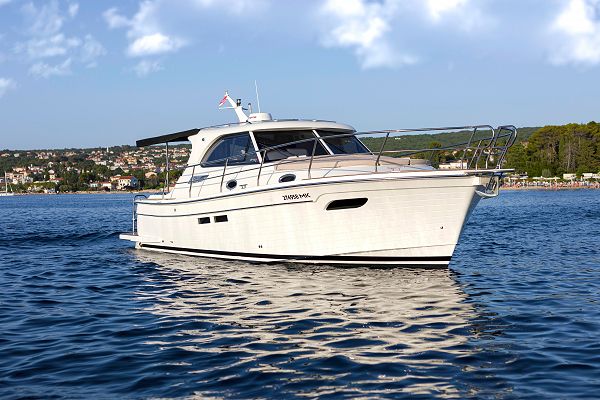 SAS-Vektor Adriana 36 - Gaja - 2