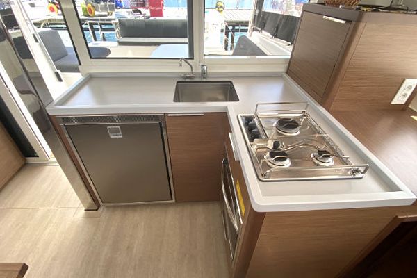 Lagoon 40 - Sunset - 6