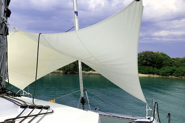 Fountaine Pajot Lucia 40 - Luna Rossa II - 3