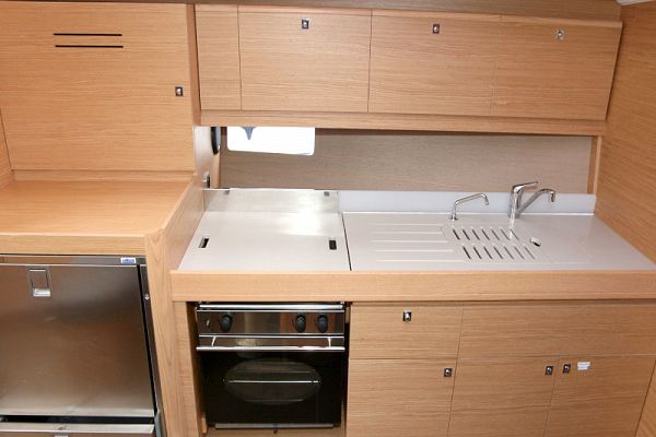 Dufour 382 Grand Large - Lotta - 6