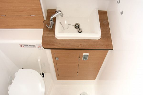 Dufour 382 Grand Large - Lotta - 8