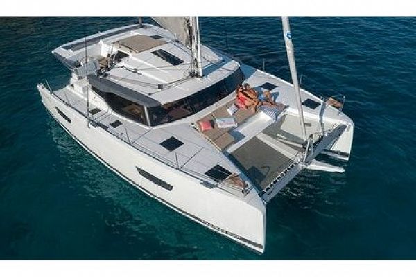 Fountaine Pajot Astréa 42 - Arisa - 2