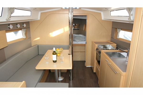 Beneteau Oceanis 38 - Olli - 3