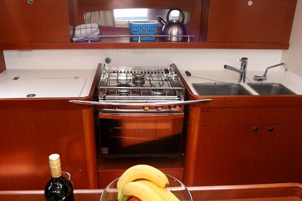 Beneteau Oceanis 50 - Big Tasty - 5