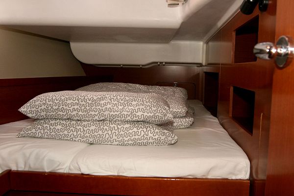 Beneteau Oceanis 50 - Big Tasty - 7