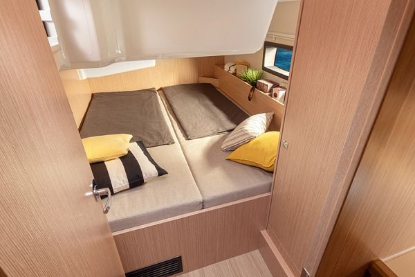 Bavaria C38 - Mala Hana - 8