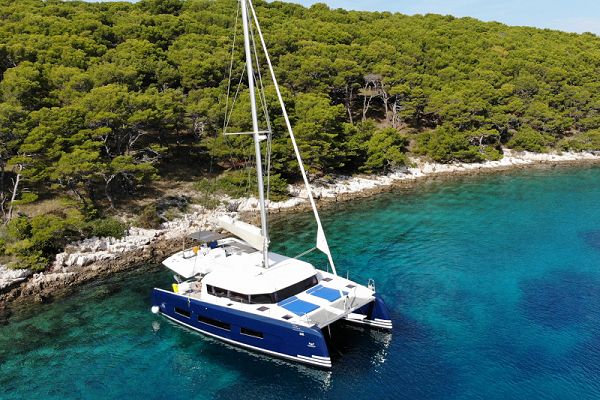 Dufour Catamaran 48 - SHU - 6