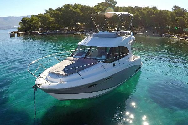 Beneteau Antares 30 Fly - Lumar SeaMotion - 4