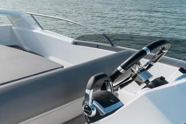 Beneteau Antares 30 Fly - Lumar SeaMotion - 8