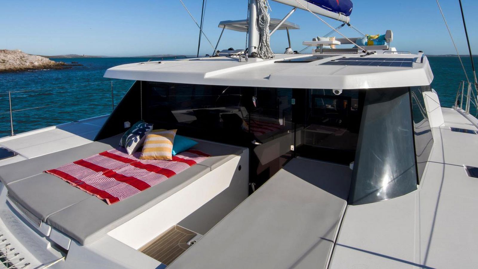 Catamaran Leopard 42 - Moorings 4200/4 Club in Marina
