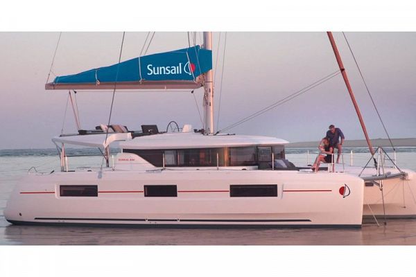 Lagoon 46  - Sunsail 46 Cat Classic - 1