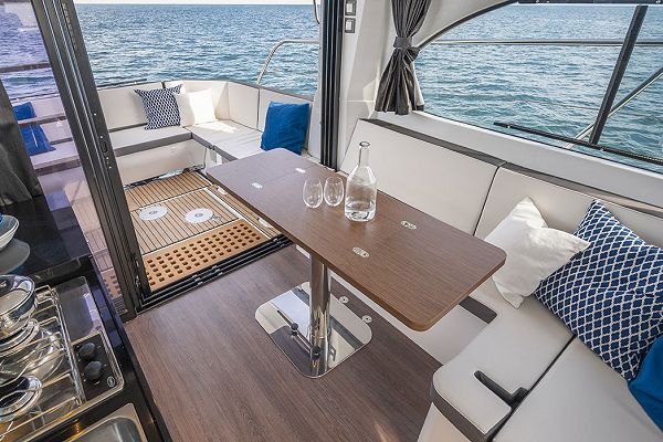 Beneteau Antares 11 OB - ELA - 3