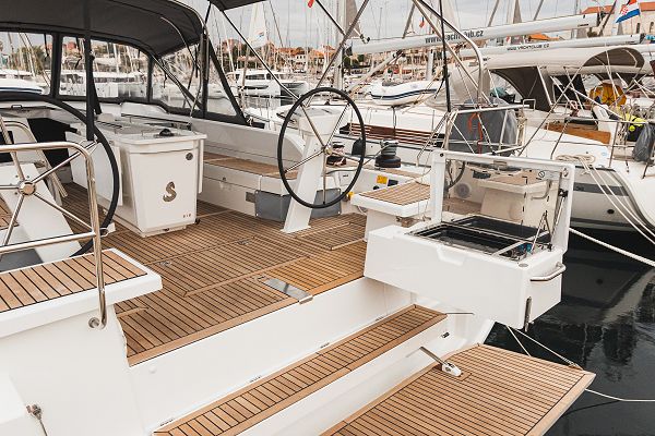 Beneteau Oceanis 51.1 - Panthata - 6