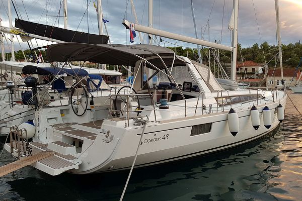 Beneteau Oceanis 48 - Cheeky Lady - 4