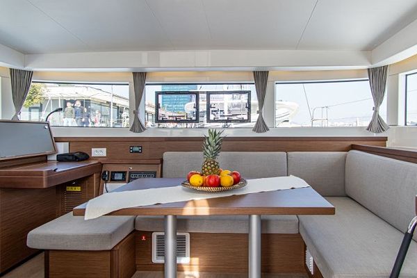 Lagoon 40 - BYE BYE 2020 (air condition, generator) - 6