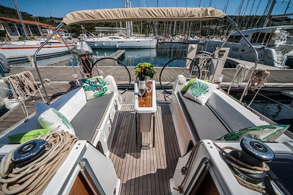 Dufour 350 Grand Large - RONJA (new sails 2023.) - 8