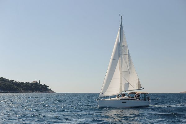 Jeanneau Sun Odyssey 349 - Porto Tolero - 4