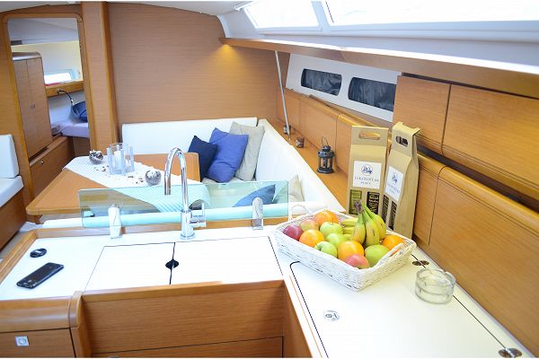Jeanneau Sun Odyssey 419 - Luka Ploče - 3