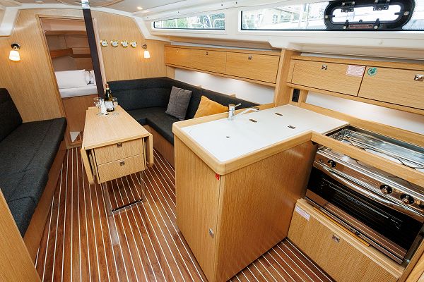 Bavaria Cruiser 34 Style - Roko - 5